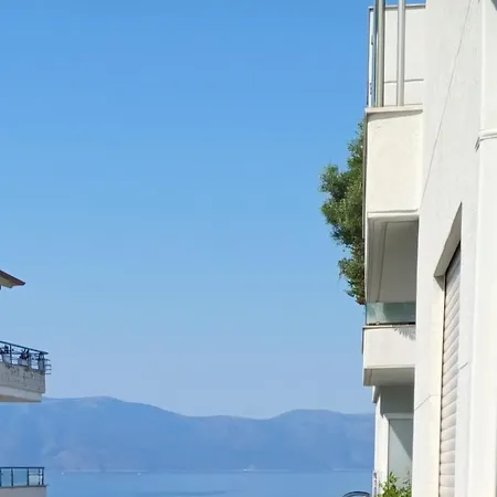 Comfortable With Sea View *